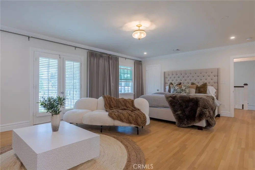 2245 E California San Marino, CA 91108