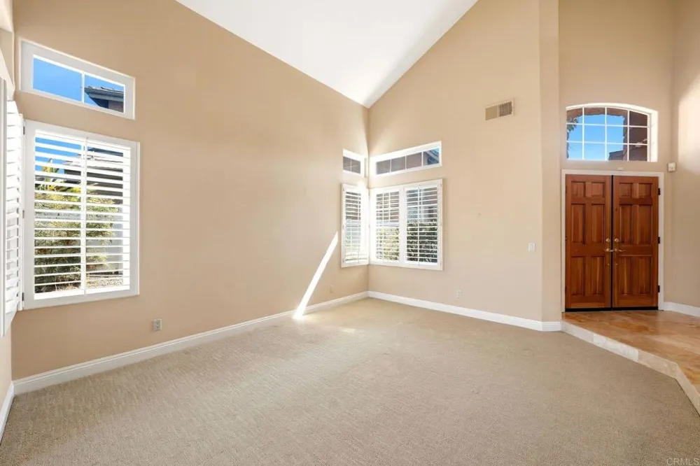 14224 Breezeway Place San Diego, CA 92128