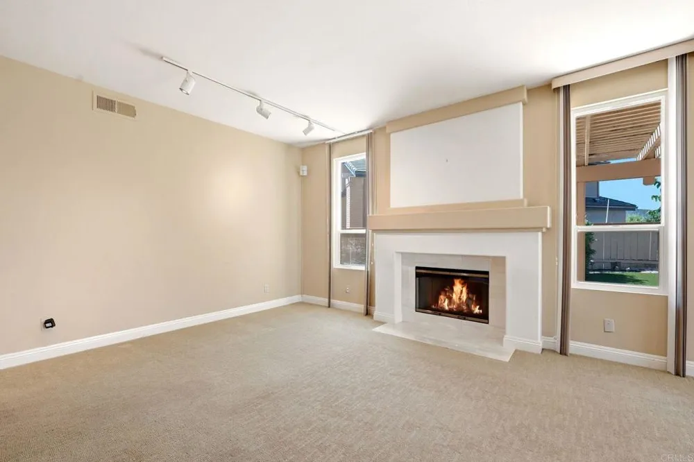 14224 Breezeway Place San Diego, CA 92128