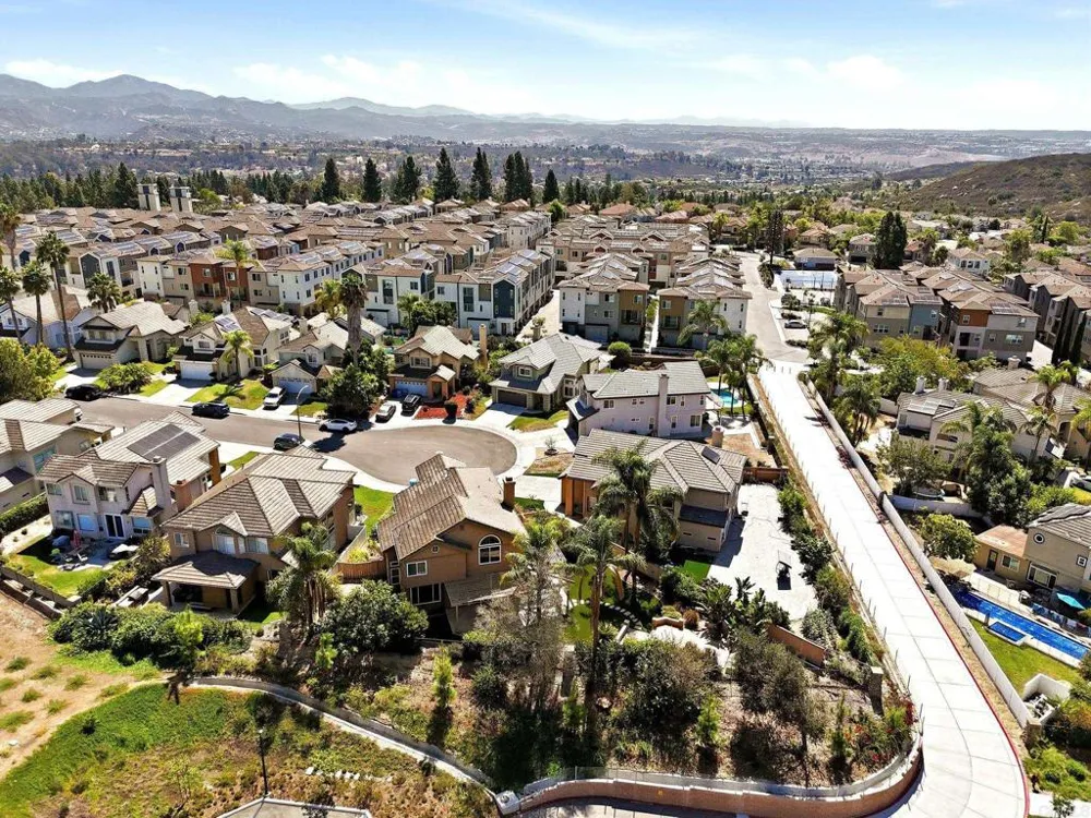 14224 Breezeway Place San Diego, CA 92128
