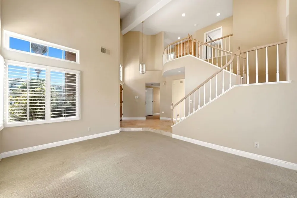 14224 Breezeway Place San Diego, CA 92128
