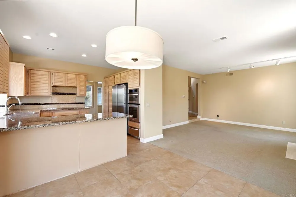14224 Breezeway Place San Diego, CA 92128