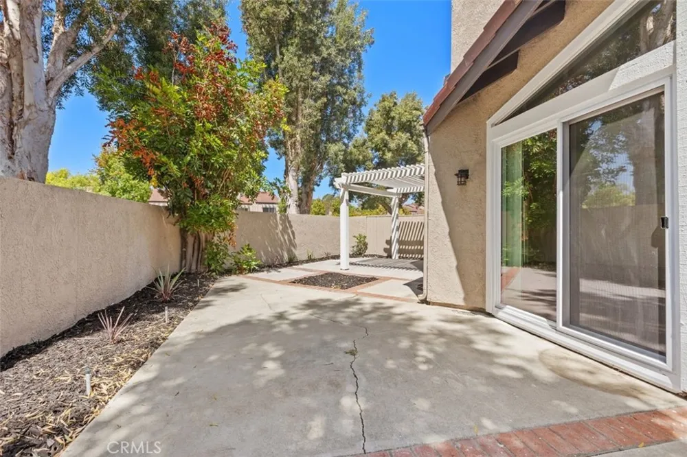 142 Stanford Court #71 Irvine, CA 92612