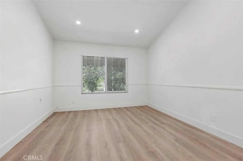 142 Stanford Court #71 Irvine, CA 92612