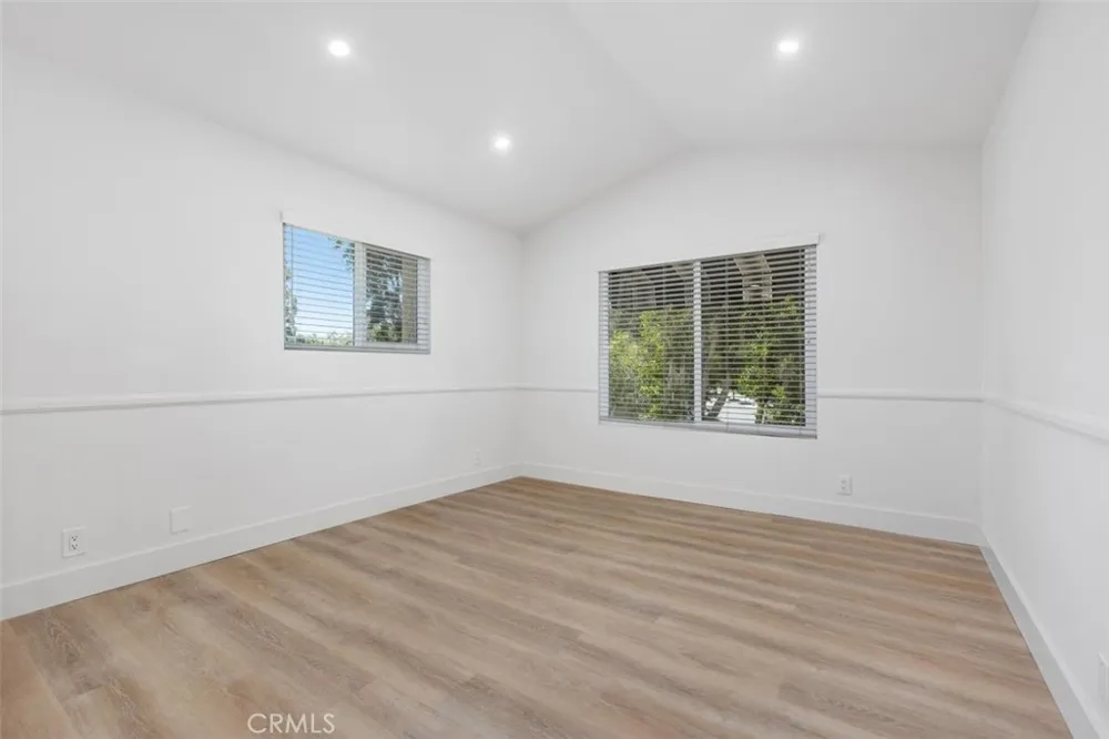 142 Stanford Court #71 Irvine, CA 92612