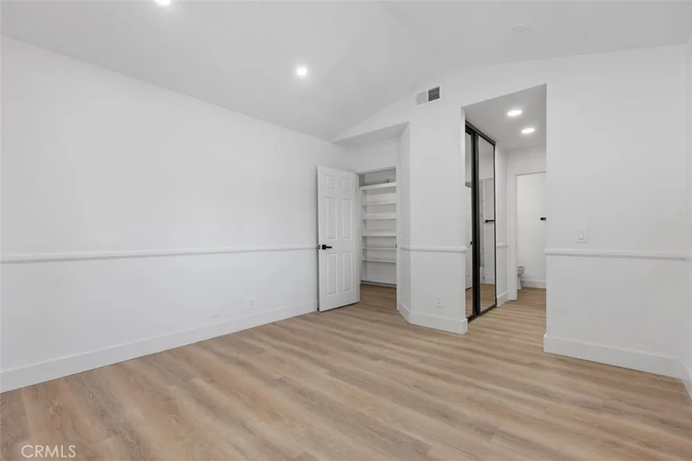 142 Stanford Court #71 Irvine, CA 92612