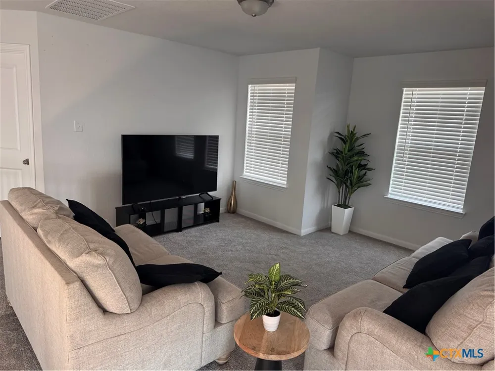 432 Tim's Way Seguin, TX 78155