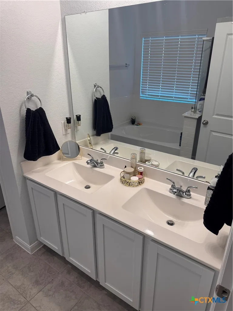 432 Tim's Way Seguin, TX 78155