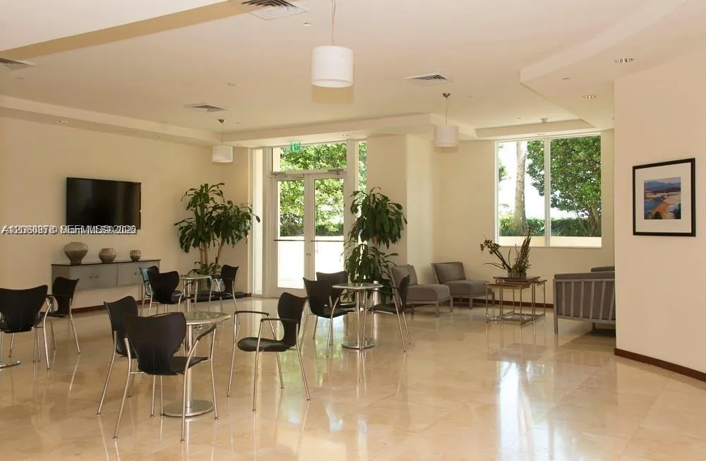 2475 Brickell Ave #1202 Miami, FL 33129