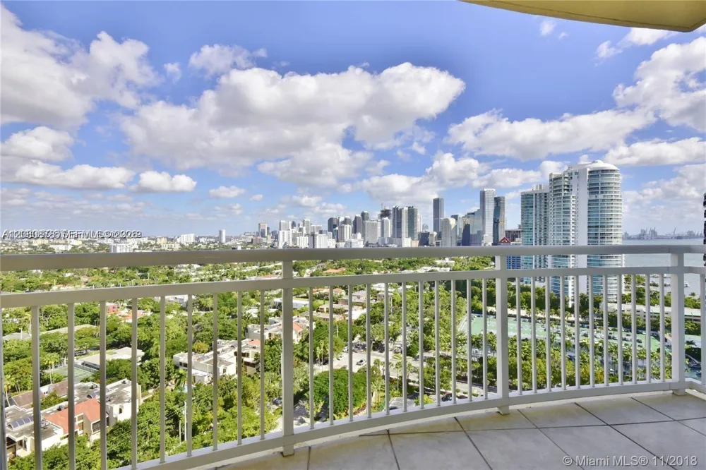 2475 Brickell Ave #1202 Miami, FL 33129
