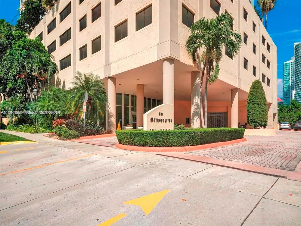 2475 Brickell Ave #1202 Miami, FL 33129