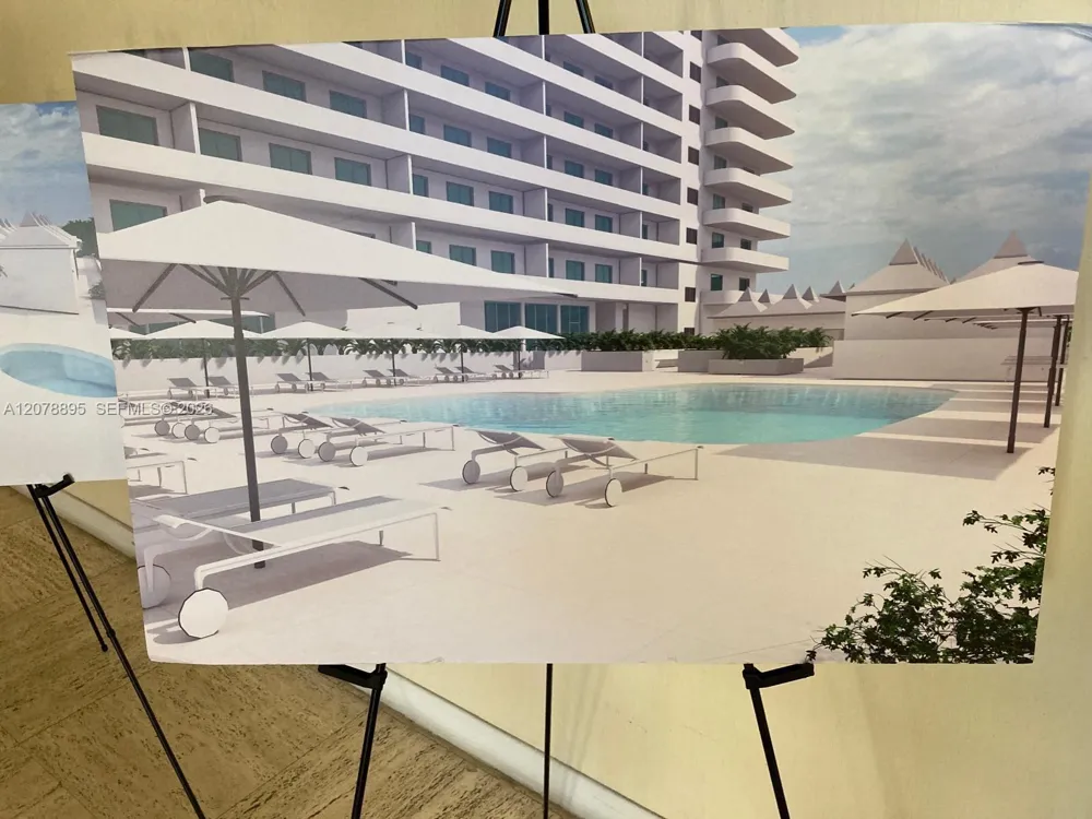 5555 Collins Ave #10G Miami Beach, FL 33140