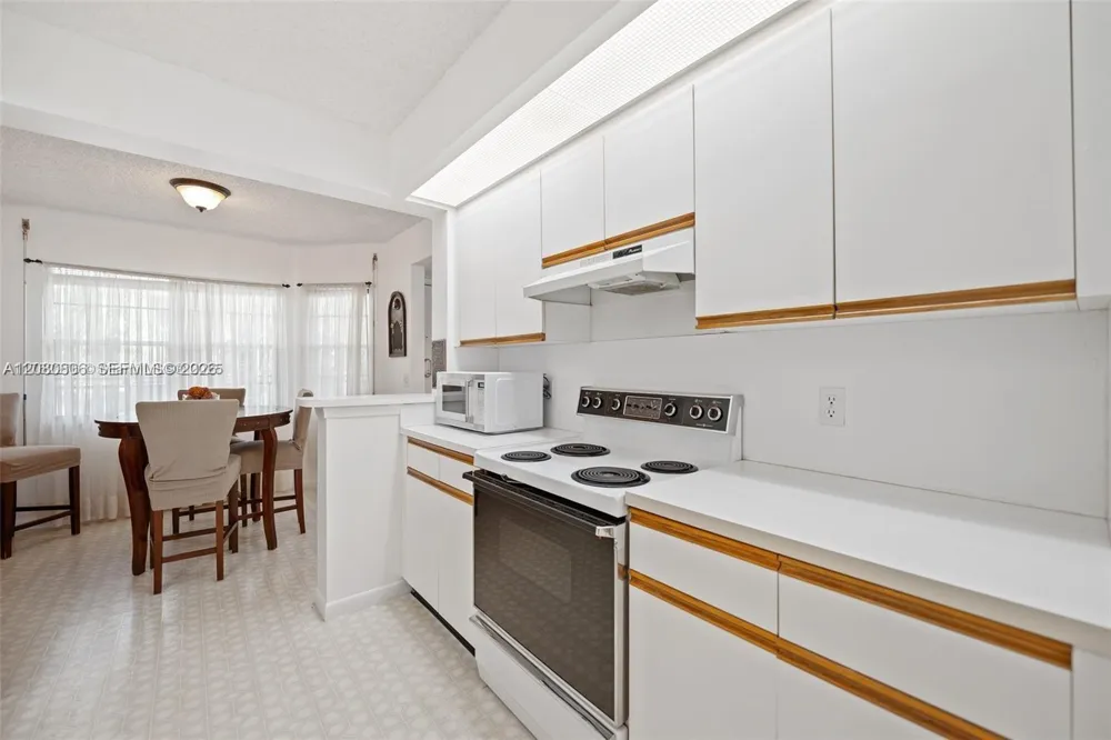 12950 SW 4th Ct #309H Pembroke Pines, FL 33027