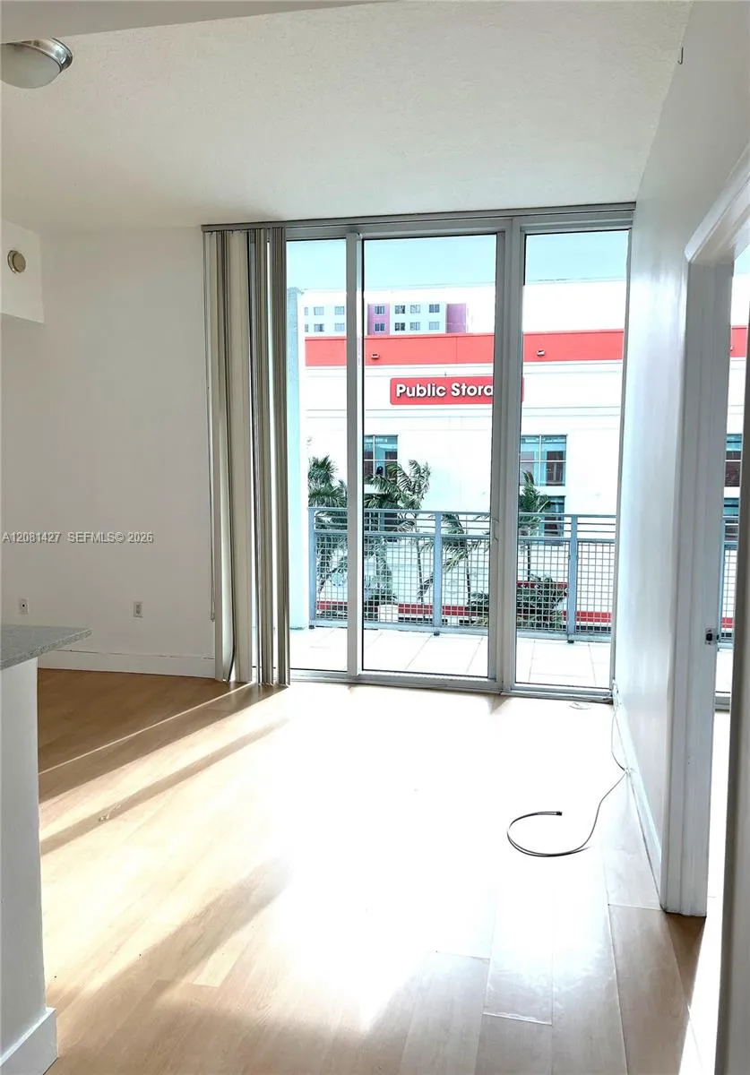350 NE 24th St #407 Miami, FL 33137