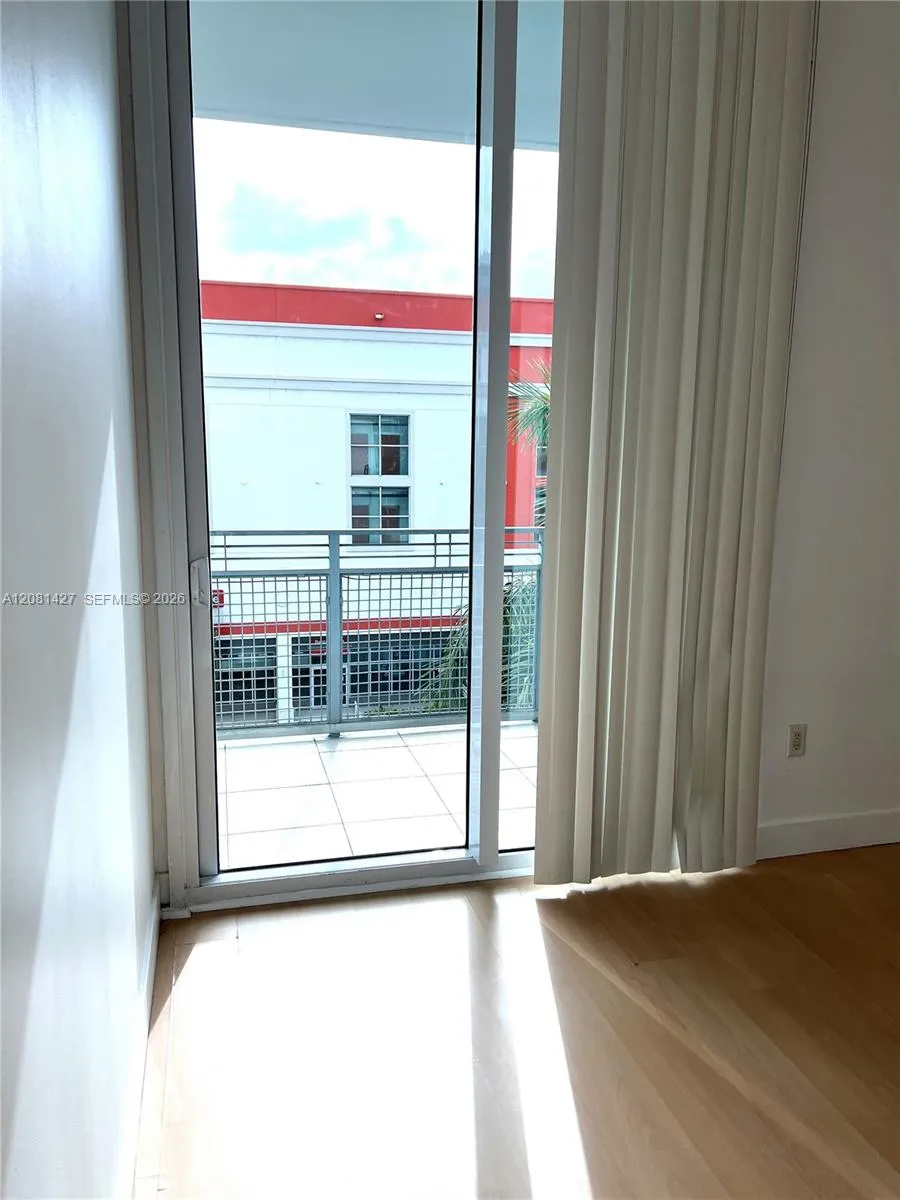 350 NE 24th St #407 Miami, FL 33137
