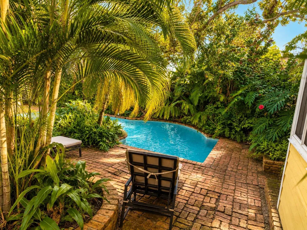 1620 SE 2ND COURT Fort Lauderdale, FL 33301