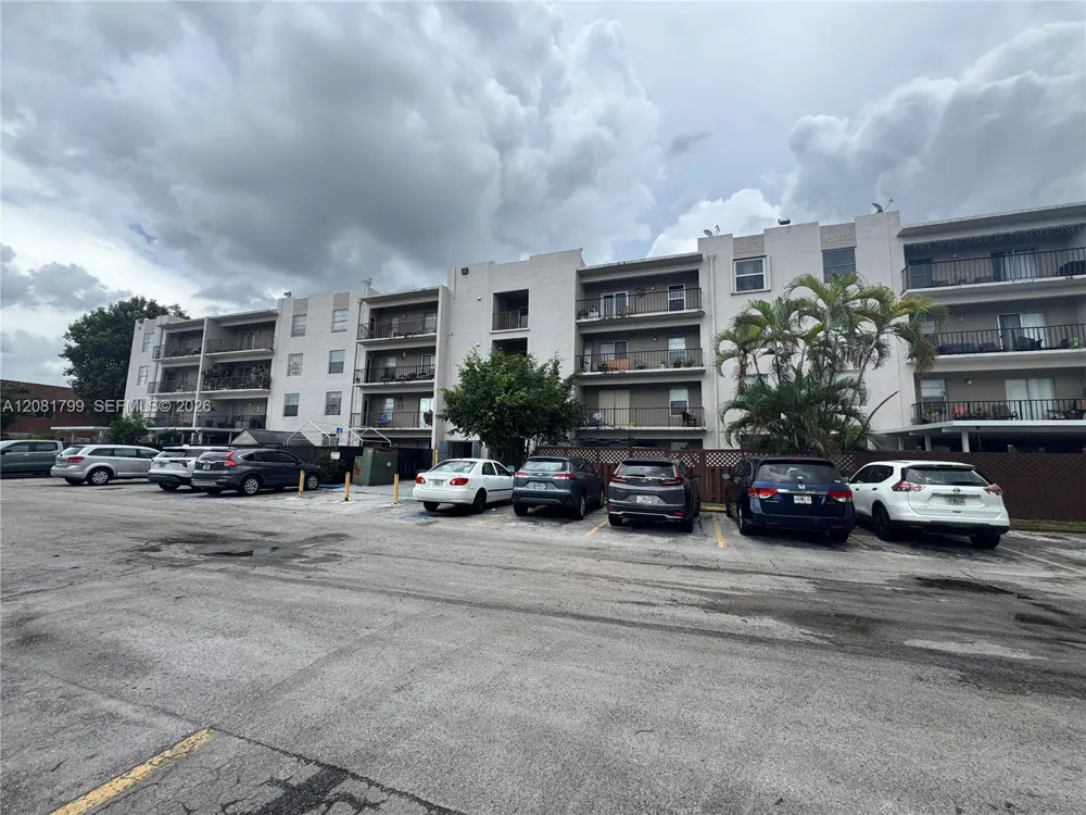 5755 W 20th Ave #201 Hialeah, FL 33012