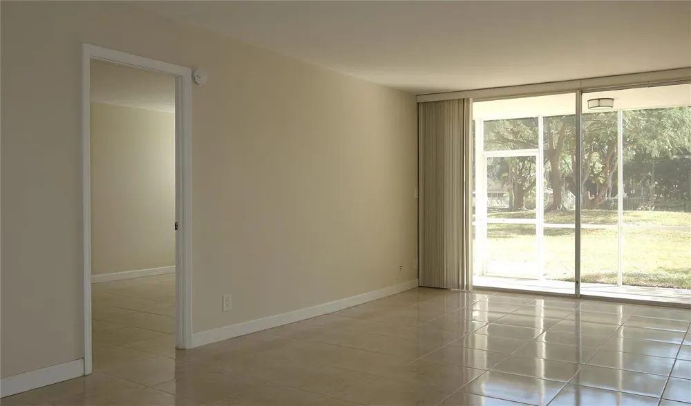 2600 S Course Drive #104 Pompano Beach, FL 33069