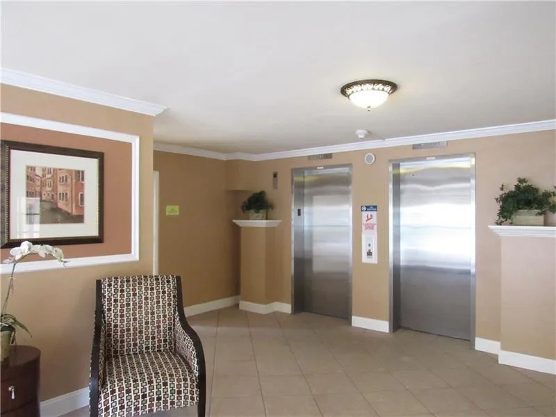 2600 S Course Drive #104 Pompano Beach, FL 33069