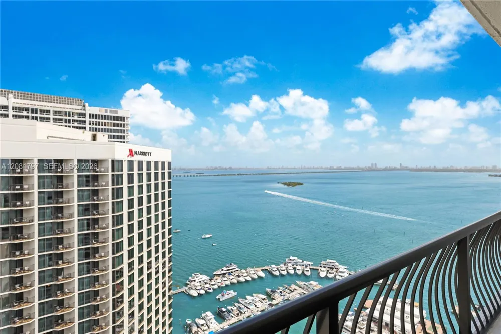 555 NE 15th St #33G Miami, FL 33132
