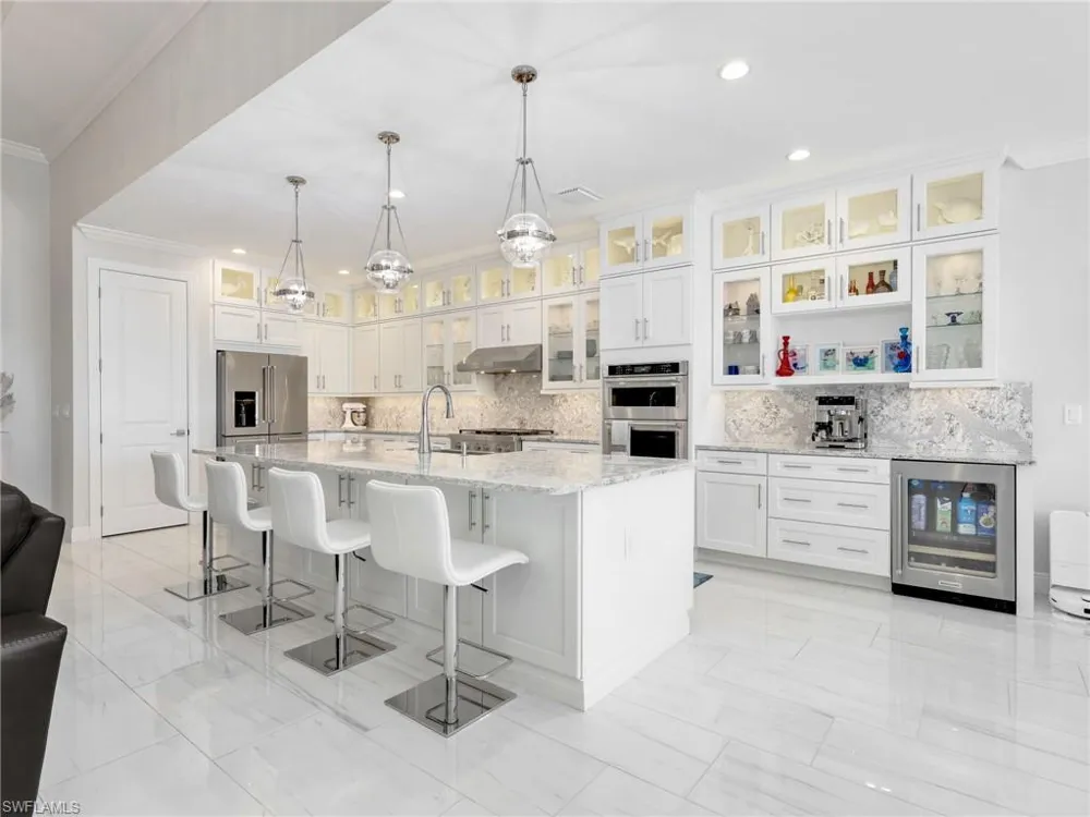 9257 Cayman Drive Naples, FL 34114