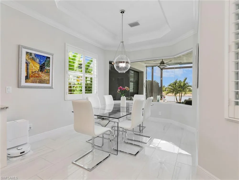 9257 Cayman Drive Naples, FL 34114