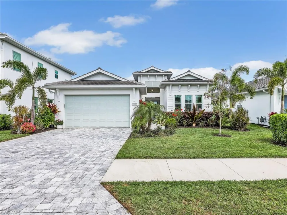 9257 Cayman Drive Naples, FL 34114