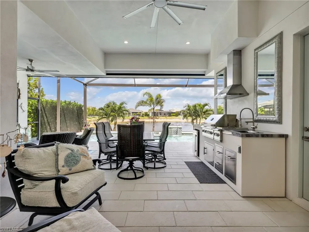 9257 Cayman Drive Naples, FL 34114
