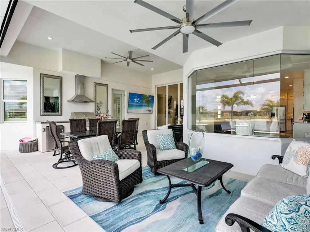 9257 Cayman Drive Naples, FL 34114