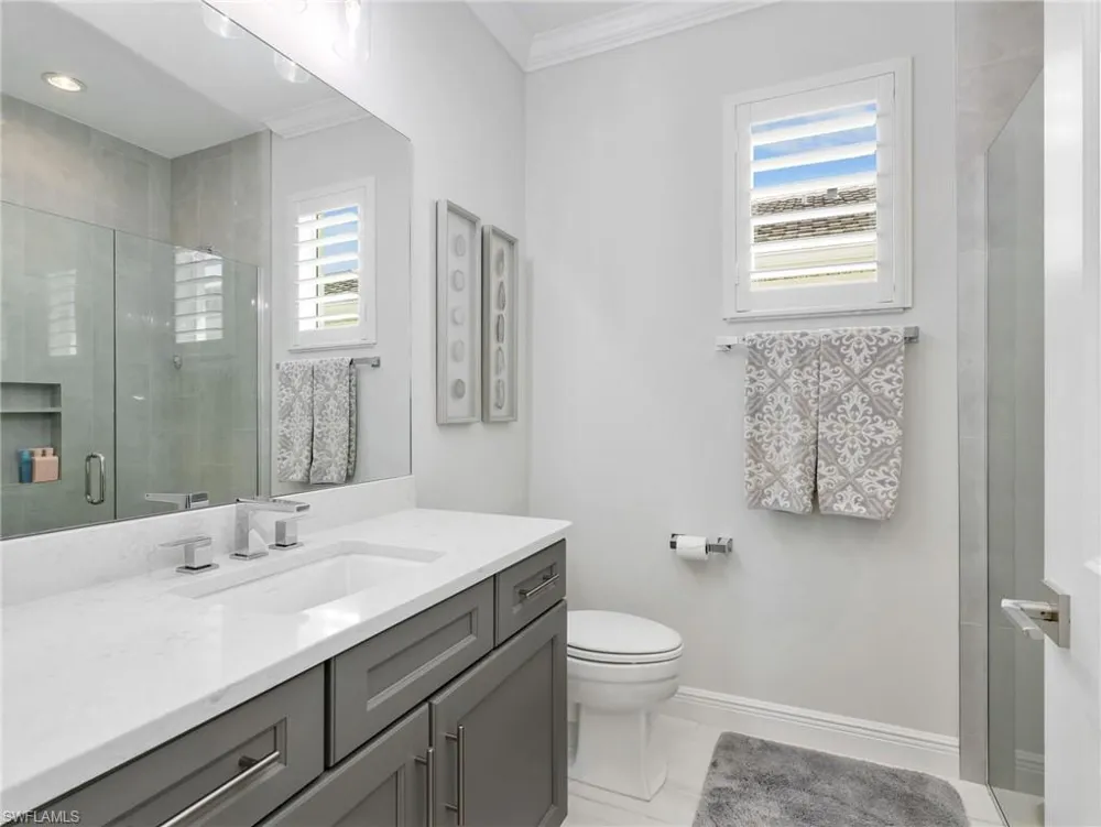 9257 Cayman Drive Naples, FL 34114