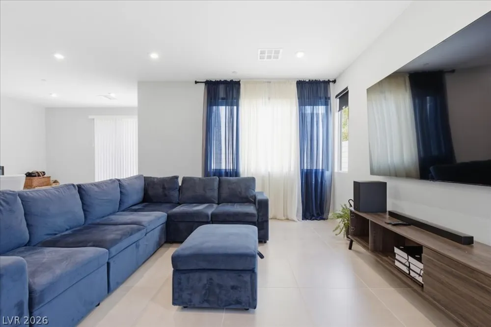 9276 Litvin Street Las Vegas, NV 89166