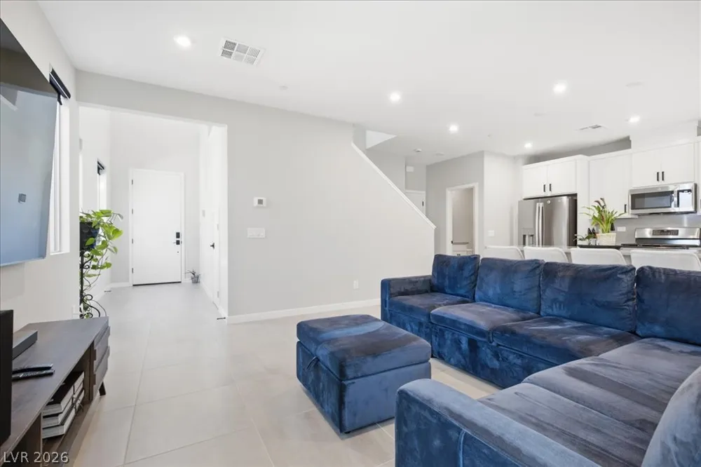 9276 Litvin Street Las Vegas, NV 89166