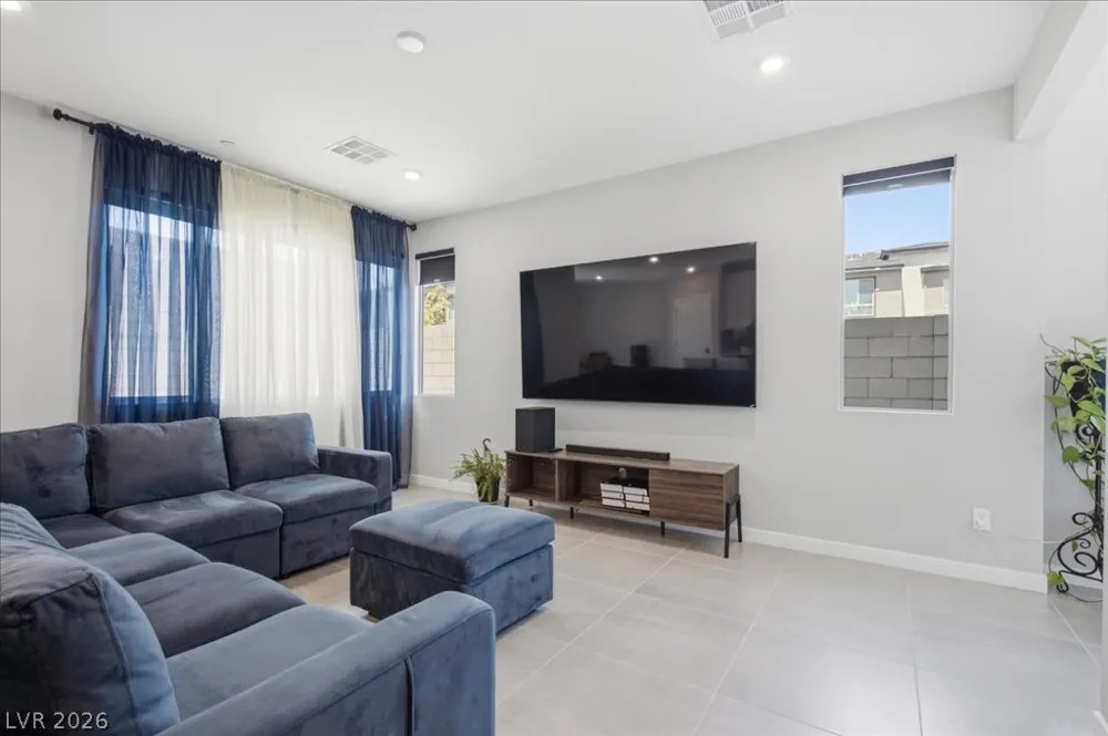 9276 Litvin Street Las Vegas, NV 89166