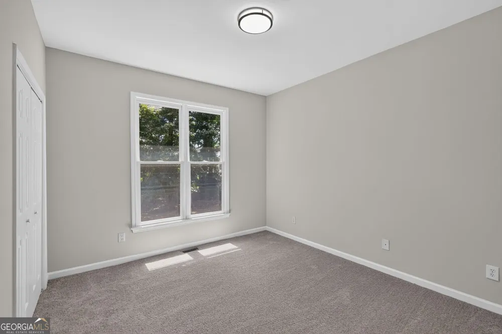 1249 Gate Post LN Powder Springs, GA 30127