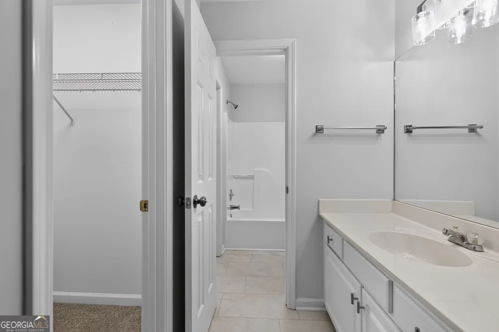 1249 Gate Post LN Powder Springs, GA 30127