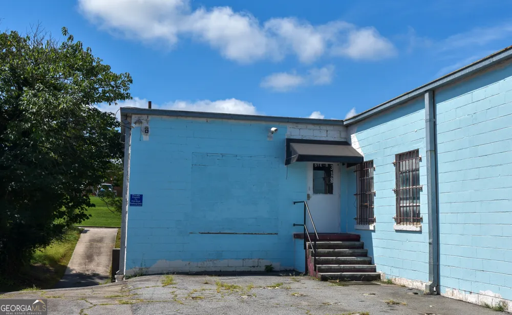 318 E Solomon ST Griffin, GA 30223