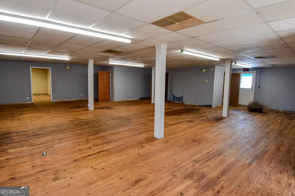 318 E Solomon ST Griffin, GA 30223