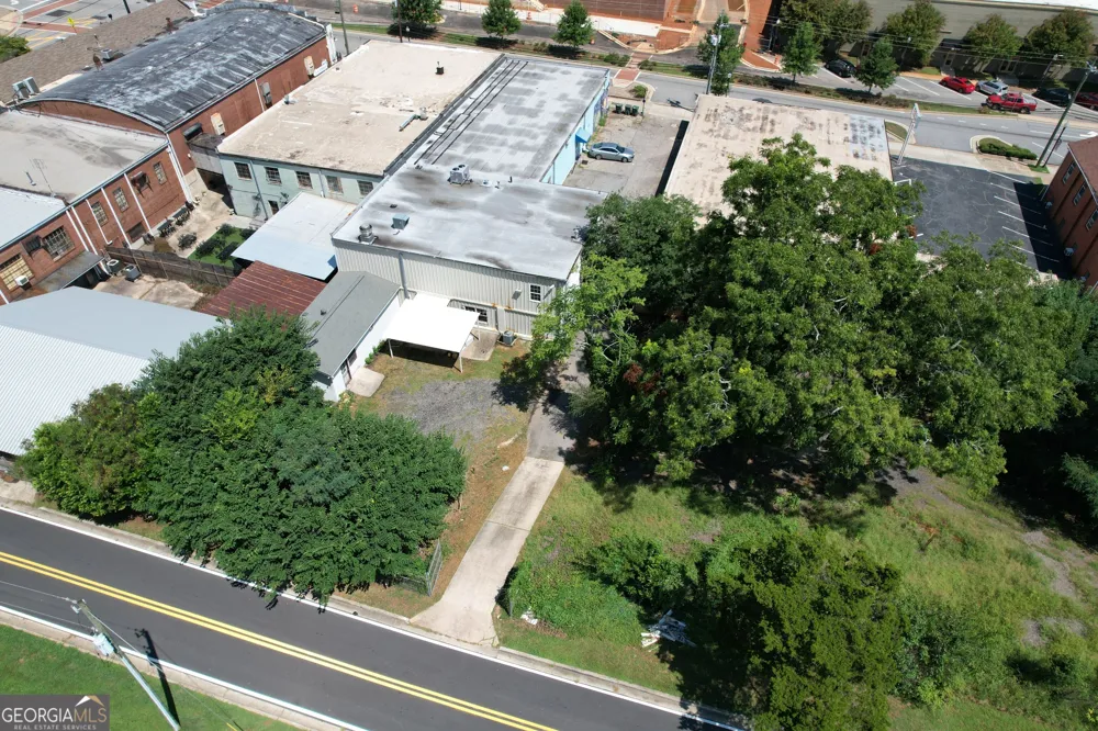318 E Solomon ST Griffin, GA 30223