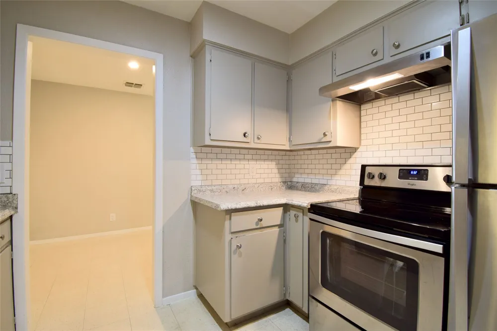5936 Cherry Loop #B Austin, TX 78745