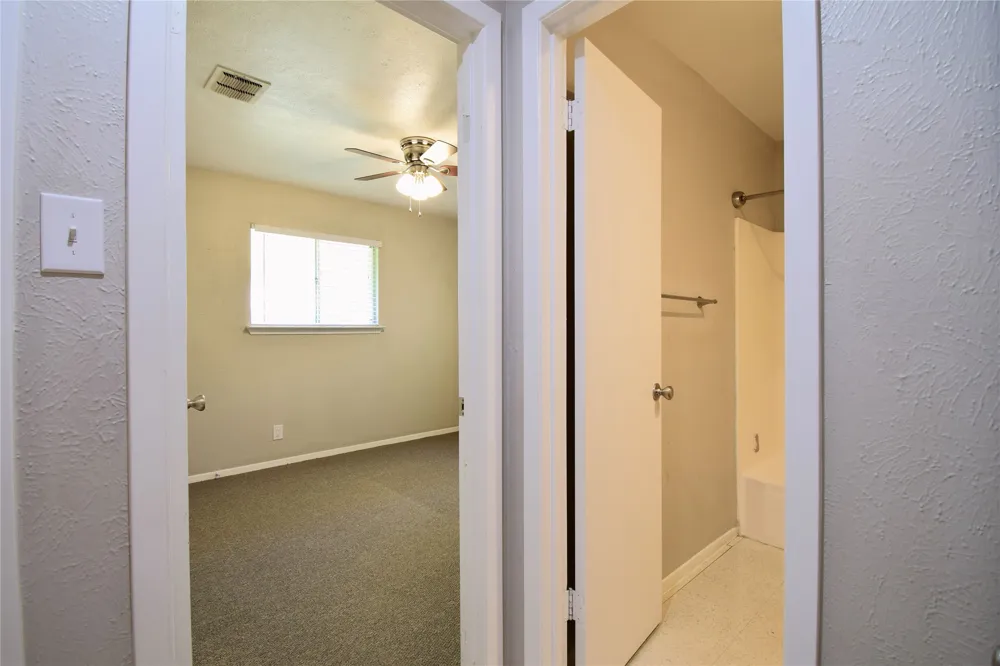 5936 Cherry Loop #B Austin, TX 78745