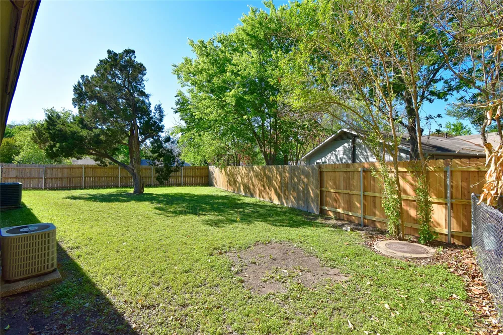 5936 Cherry Loop #B Austin, TX 78745