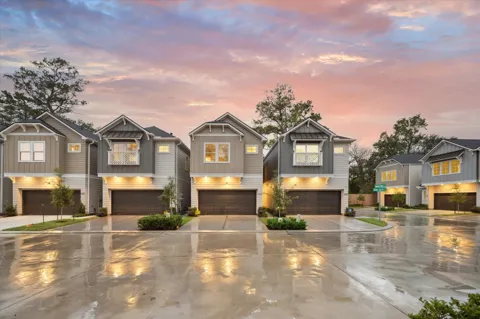 5216 Amber Sunrise Drive
