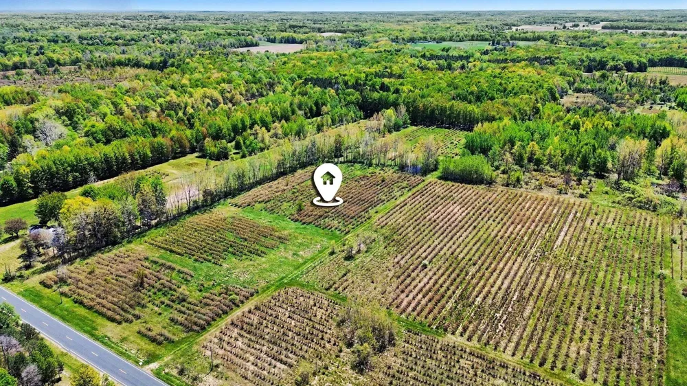 61199 County Road 380 Bangor, MI 49013