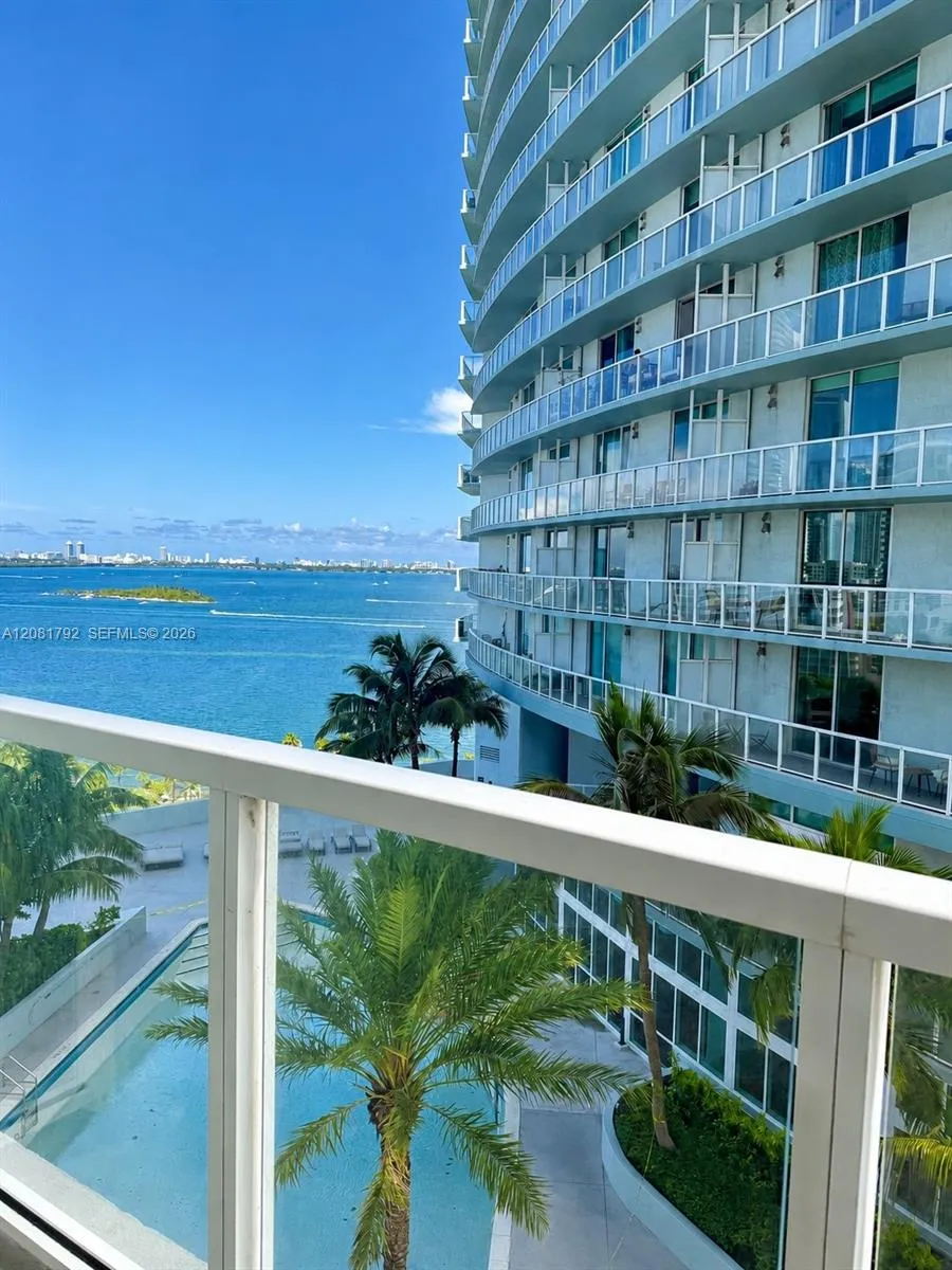 1900 Bayshore Dr #1517 Miami, FL 33132