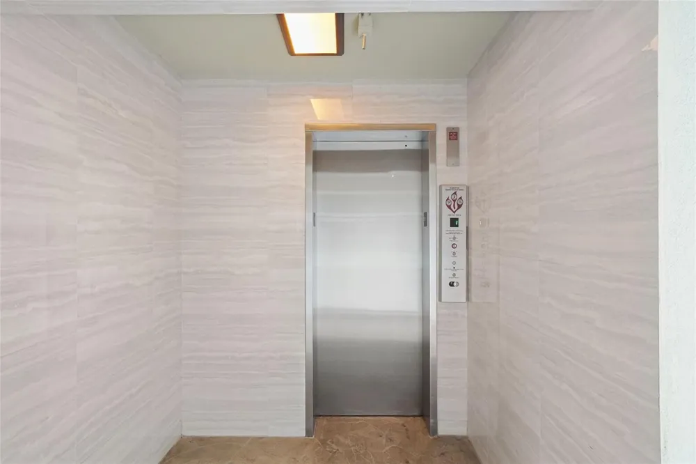 3034 BERKSHIRE B #3034 Deerfield Beach, FL 33442