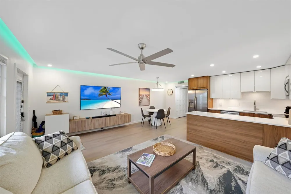 3034 BERKSHIRE B #3034 Deerfield Beach, FL 33442