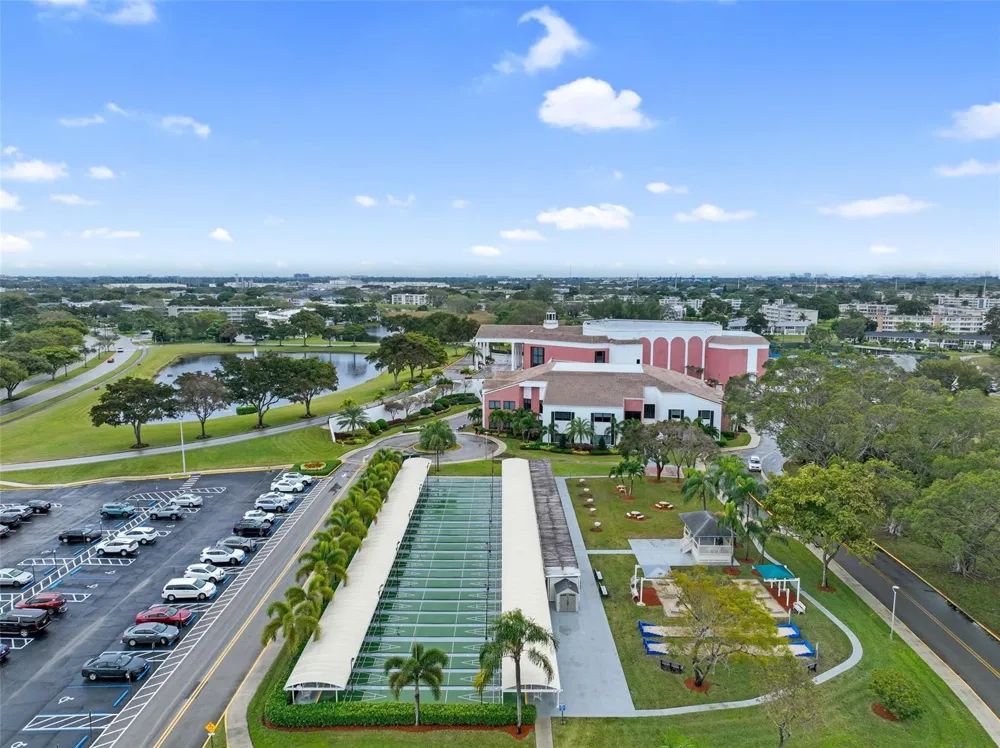 3034 BERKSHIRE B #3034 Deerfield Beach, FL 33442