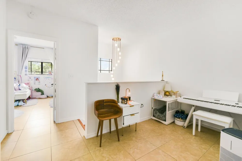 2916 TUSCANY COURT #104 Palm Beach Gardens, FL 33410