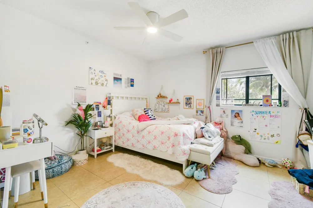 2916 TUSCANY COURT #104 Palm Beach Gardens, FL 33410