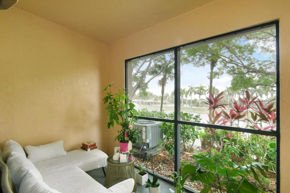2916 TUSCANY COURT #104 Palm Beach Gardens, FL 33410